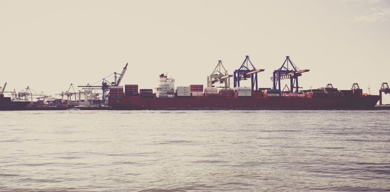 globalization commodity flow at harbor